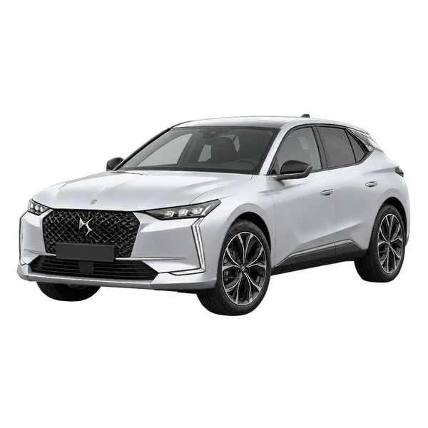 DS 4 2025 باللون فضي، منظر منظر أمامي بزاوية ثلاثة أرباع (متجه لليسار)