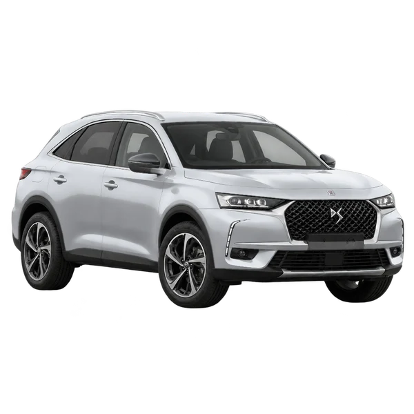 DS 7 Crossback 2021 باللون فضي، منظر منظر أمامي بزاوية ثلاثة أرباع (متجه لليسار)