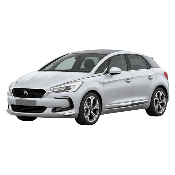 DS DS5 2016 — Front three-quarter (facing left), silver