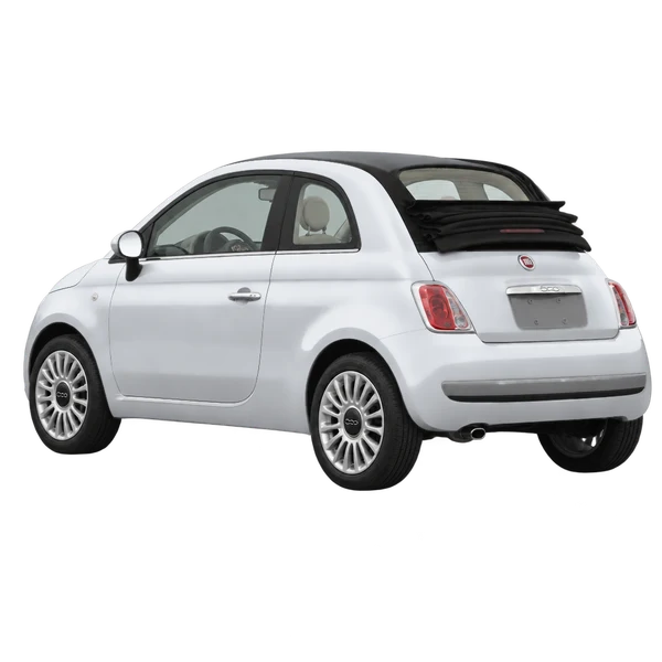 Fiat 500C 2013 argent, vue trois-quarts arrière (orienté vers la gauche)