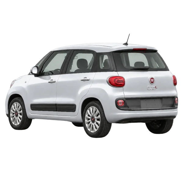 2016 Fiat 500L in Silber, Ansicht: Dreiviertelansicht von hinten (nach links gerichtet)