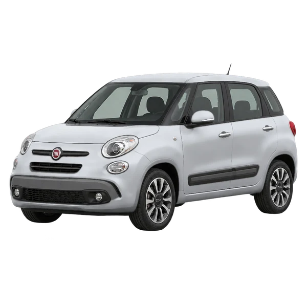 Fiat 500L 2023 prata, vista dianteira em três quartos (voltada para a esquerda)