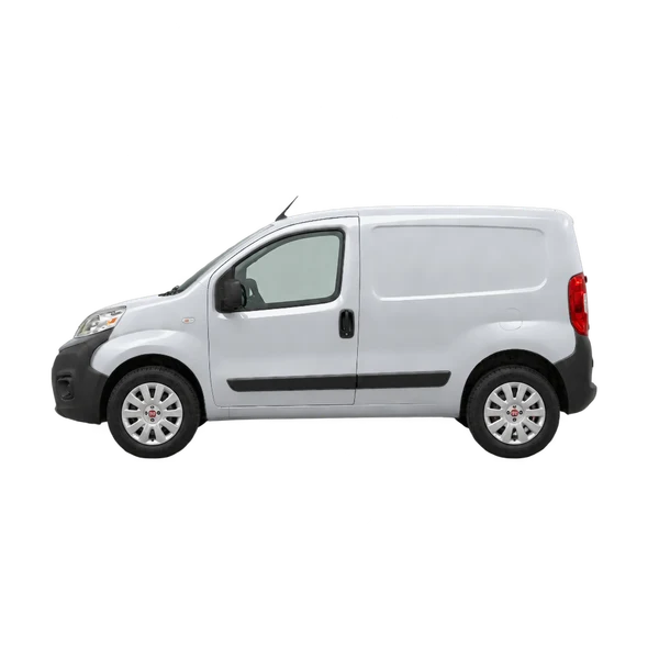 Fiat Fiorino 2022 باللون فضي، منظر جانبي (متجه إلى اليسار)