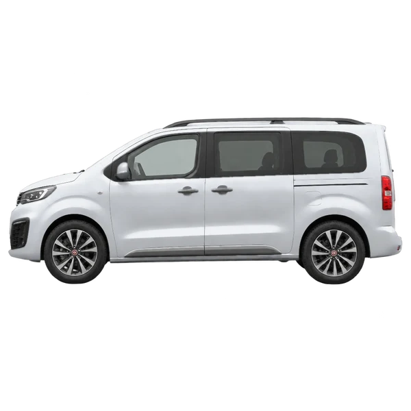 Fiat Ulysse 2024 prata, vista lateral (voltada para a esquerda)