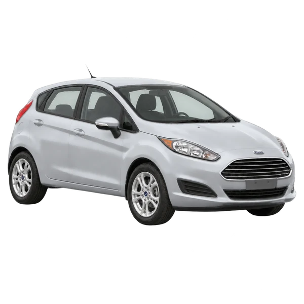 Ford Fiesta 2015 prata, vista três quartos dianteiro (voltado para a direita)