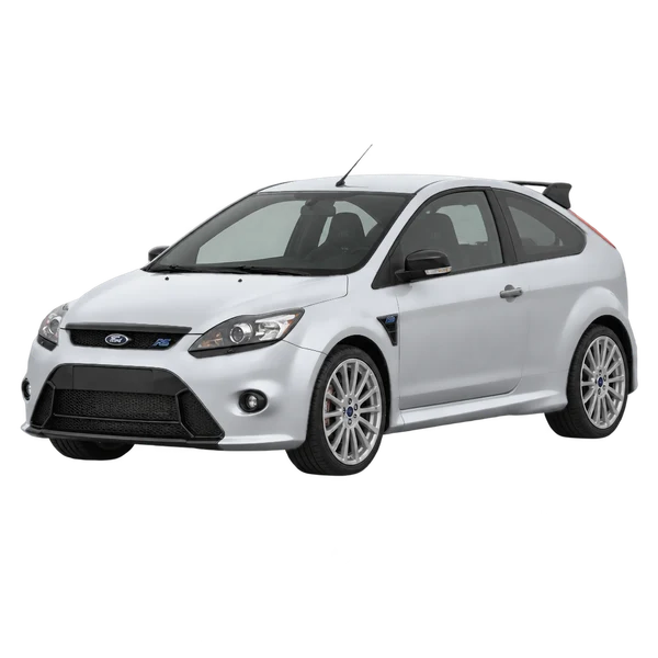 Ford Focus RS 2010 en plateado, vista frontal tres cuartos (hacia la izquierda)