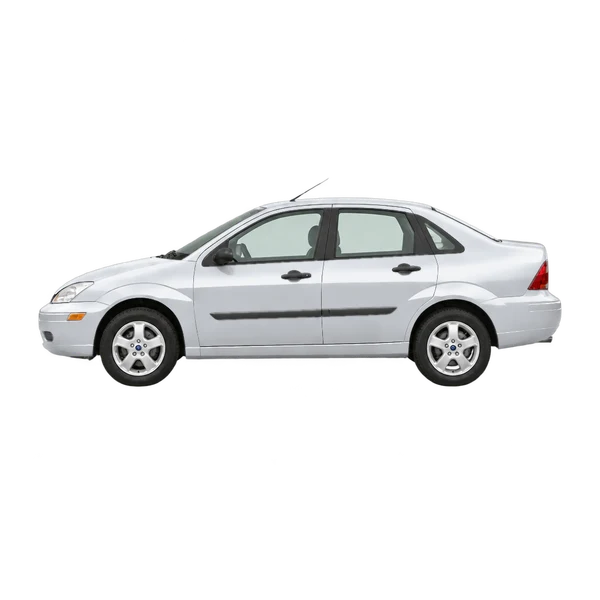 Ford Focus 2003 argent, vue côté (vers la gauche)