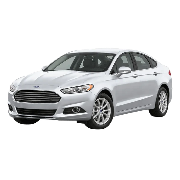 Ford Fusion 2015 prata, vista dianteira em três quartos (voltada para a esquerda)