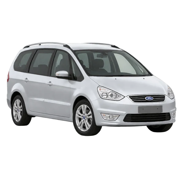 Ford Galaxy 2011 باللون فضي، منظر منظر أمامي بزاوية ثلاثة أرباع (متجه لليسار)