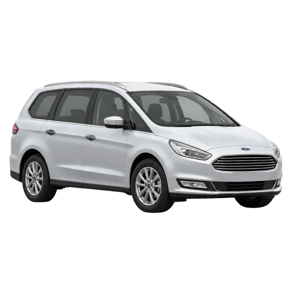 Ford Galaxy 2019 باللون فضي، منظر منظر أمامي بزاوية ثلاثة أرباع (متجه لليسار)