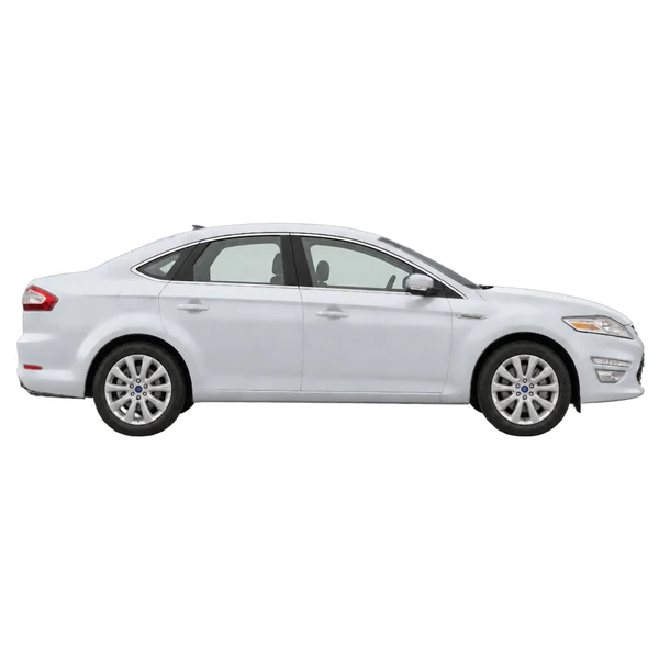 Ford Mondeo 2013 prata, vista lateral (voltada para a direita)