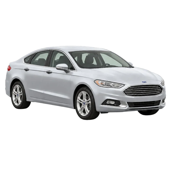Ford Mondeo 2018 en plateado, vista tres cuartos frontal (mirando a la derecha)