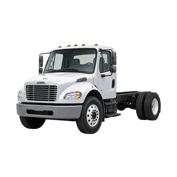 Freightliner M2 2014 باللون فضي، منظر منظر أمامي بزاوية ثلاثة أرباع (متجه لليسار)