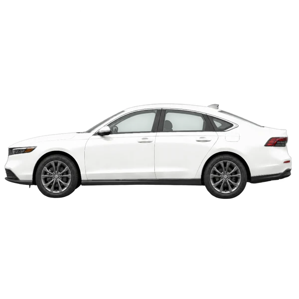 Honda Accord 2023 branco, vista lateral (voltada para a esquerda)
