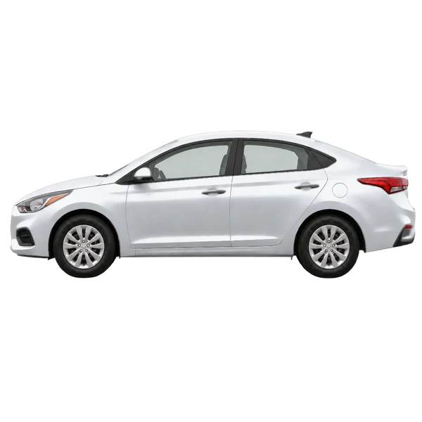 Hyundai Accent 2018 باللون فضي، منظر جانبي (متجه إلى اليسار)