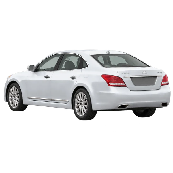 Hyundai Equus 2012 en plateado, vista tres cuartos trasero (mirando a la izquierda)