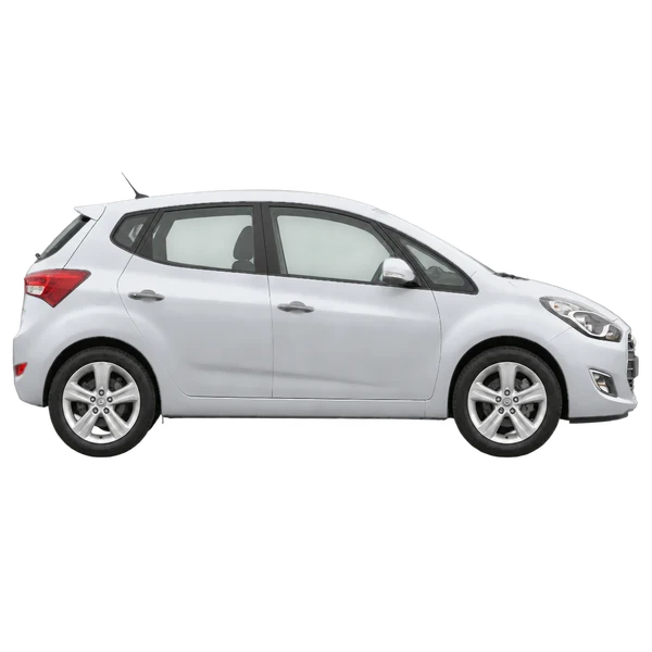 Hyundai IX20 2015 en plateado, vista lateral (hacia la derecha)