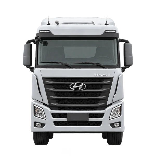 Hyundai Xcient 2024 prata, vista frente