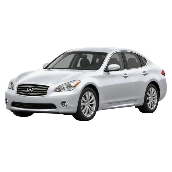 Infiniti M 2011 prata, vista dianteira em três quartos (voltada para a esquerda)