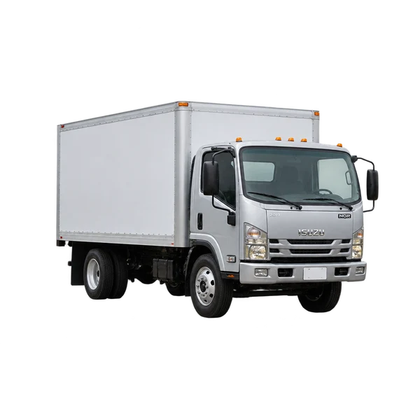Isuzu NQR 2021 باللون فضي، منظر منظر أمامي بزاوية ثلاثة أرباع (متجه لليسار)