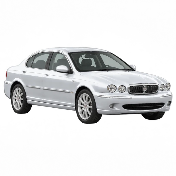 Jaguar X-Type 2009 prata, vista três quartos dianteiro (voltado para a direita)