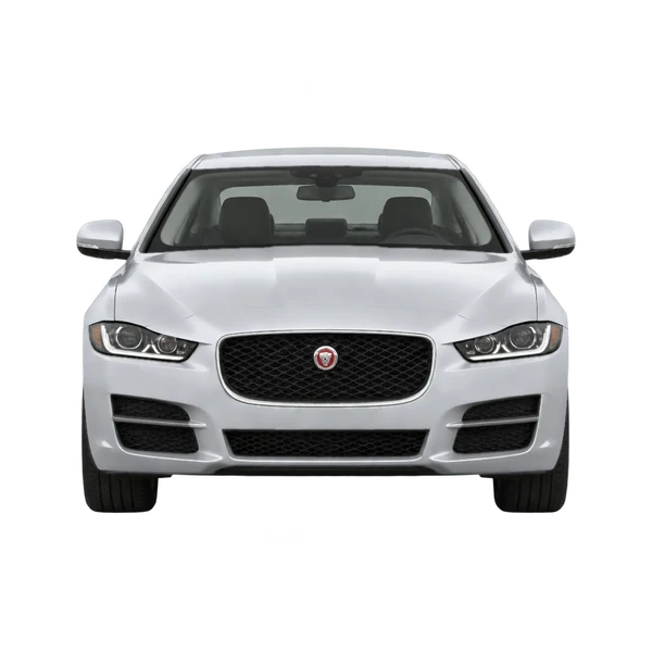 Jaguar XE 2017 en plateado, vista frontal
