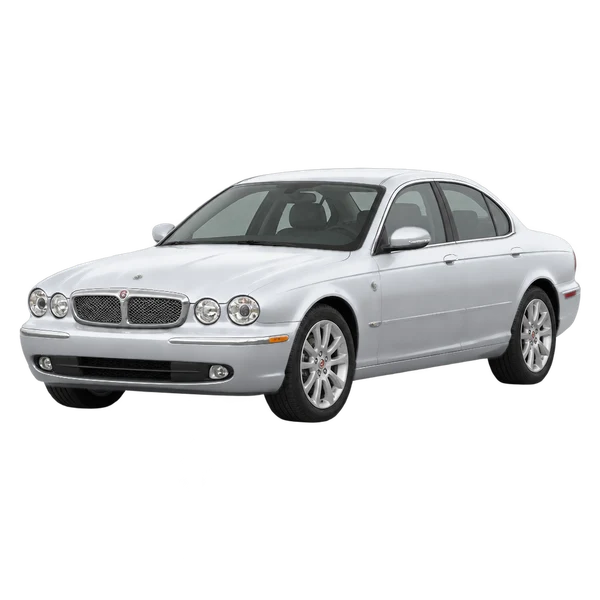 Jaguar XJ6 2006 prata, vista dianteira em três quartos (voltada para a esquerda)