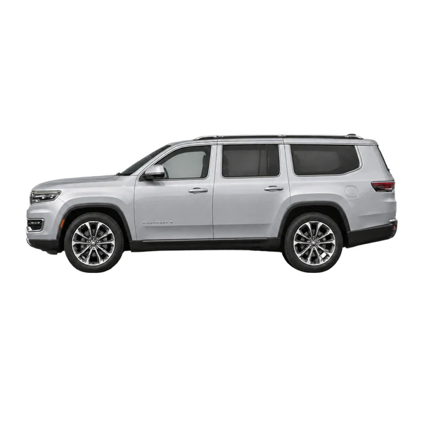 Jeep Wagoneer L 2024 باللون فضي، منظر جانبي (متجه إلى اليسار)