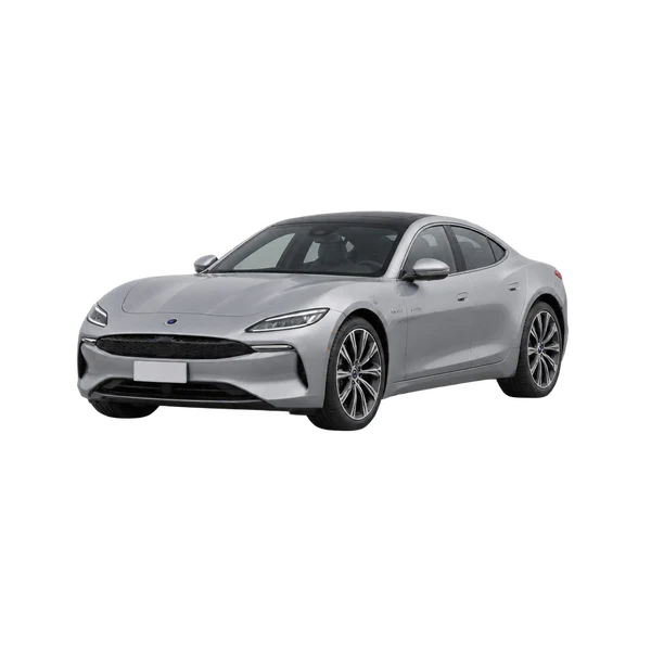 Karma GS-6 2021 prata, vista dianteira em três quartos (voltada para a esquerda)