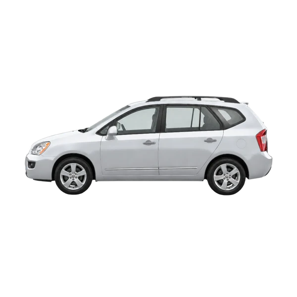Kia Carens 2008 باللون فضي، منظر جانبي (متجه إلى اليسار)