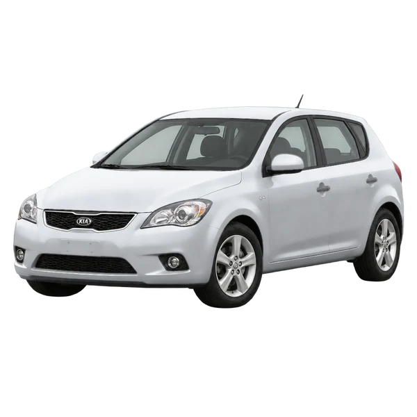 Kia Ceed 2011 en plateado, vista frontal tres cuartos (hacia la izquierda)