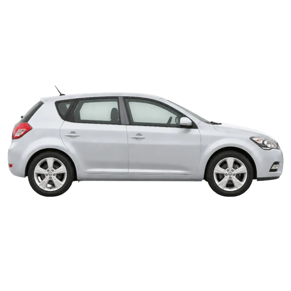 Kia Ceed 2012 en plateado, vista lateral (hacia la derecha)