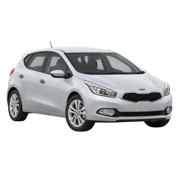 Kia Ceed 2014 en plateado, vista frontal tres cuartos (hacia la izquierda)