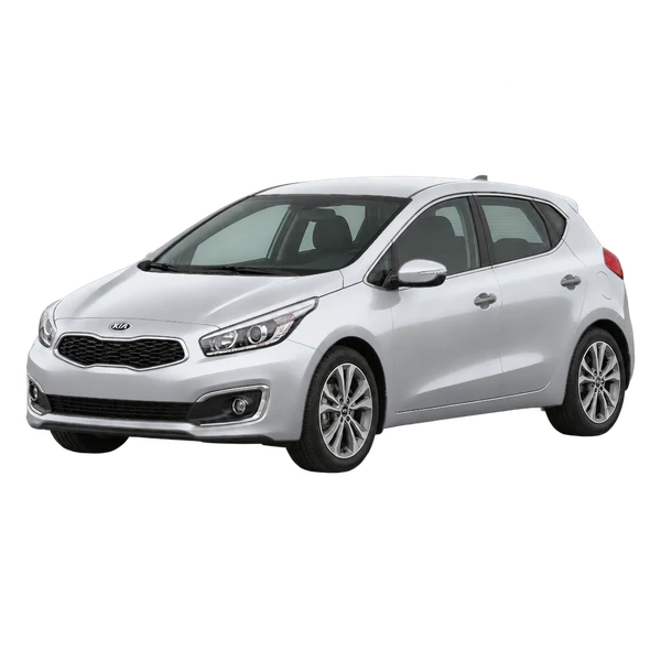 Kia Ceed 2017 en plateado, vista frontal tres cuartos (hacia la izquierda)