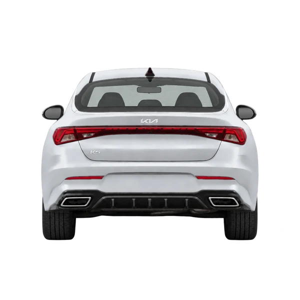 シルバーの2023 Kia K5(リアビュー)
