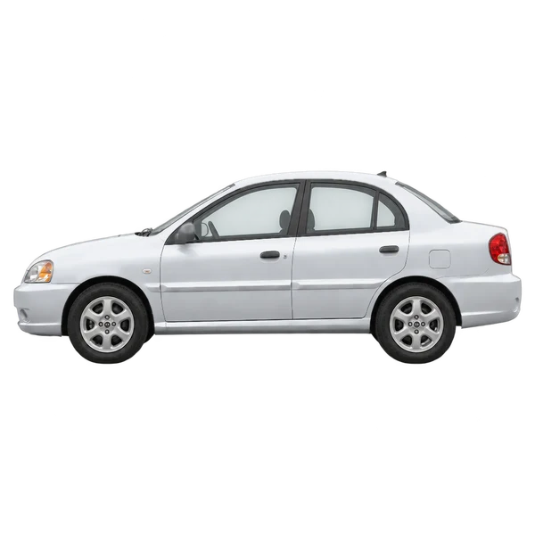 Kia Rio 2002 باللون فضي، منظر جانبي (متجه إلى اليسار)