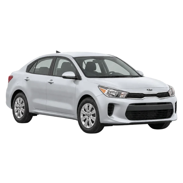 Kia Rio 2020 باللون فضي، منظر زاوية ثلاثة أرباع أمامية (باتجاه اليمين)