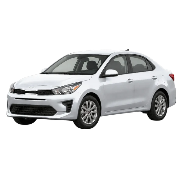 Kia Rio 2024 en plateado, vista frontal tres cuartos (hacia la izquierda)