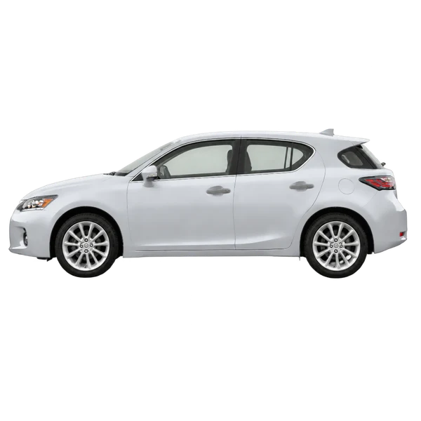 Lexus CT 2011 argent, vue côté (vers la gauche)