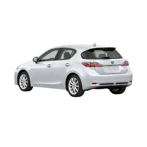 Lexus CT200H 2012 باللون فضي، منظر ثلاثة أرباع خلفي (باتجاه اليسار)