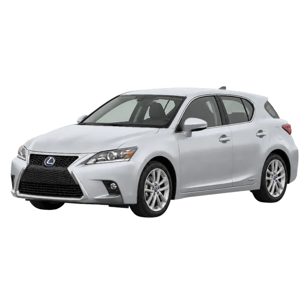 Lexus CT200H 2016 باللون فضي، منظر منظر أمامي بزاوية ثلاثة أرباع (متجه لليسار)