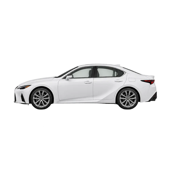 Lexus IS 2021 باللون أبيض، منظر جانبي (متجه إلى اليسار)