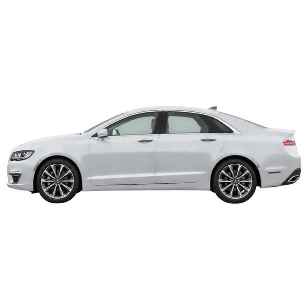 Lincoln MKZ 2018 باللون فضي، منظر جانبي (متجه إلى اليسار)
