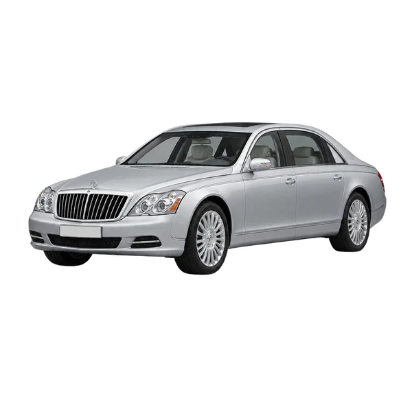 Maybach 62 2021 باللون فضي، منظر منظر أمامي بزاوية ثلاثة أرباع (متجه لليسار)