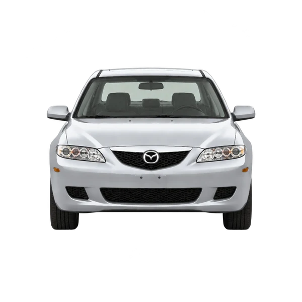 Mazda 6 2004 باللون فضي، منظر أمامي