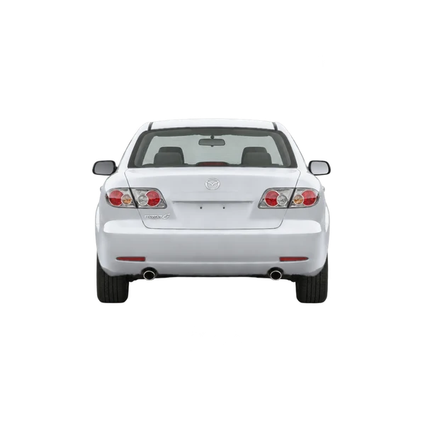 Mazda 6 2004 باللون فضي، منظر من الخلف