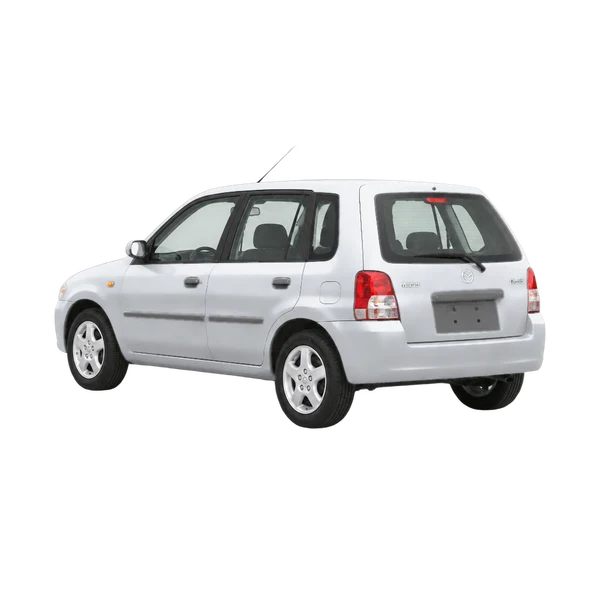 シルバーの2000 Mazda Demio（リア斜め（左向き）ビュー）
