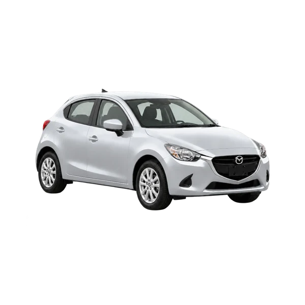 シルバーの2015 Mazda Demio（フロントスリークォーター（右向き）ビュー）