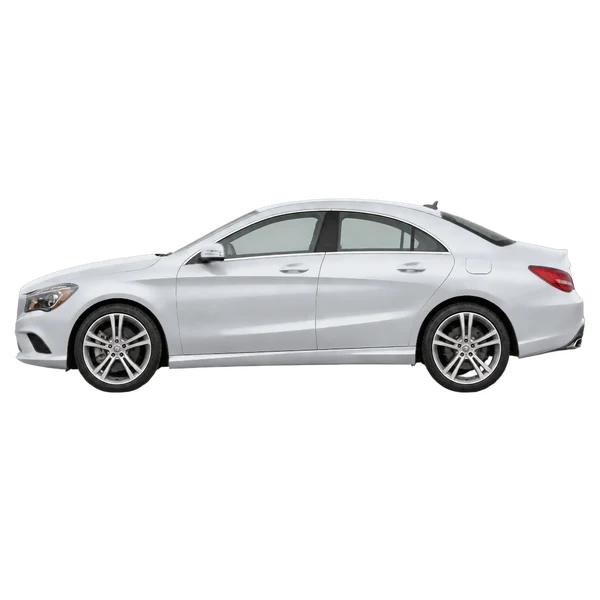 Mercedes-Benz CLA 2013 en plateado, vista lateral (mirando a la izquierda)
