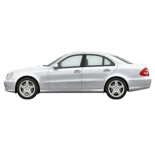2004 Mercedes-Benz E-Class in Silber, Ansicht: Seite (nach links gerichtet)